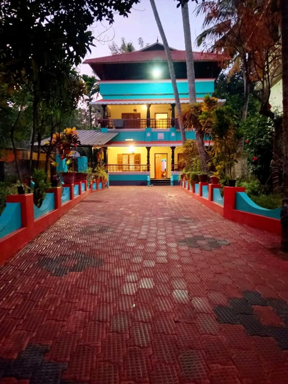Happy Buddha Homestay Varkala Exterior photo