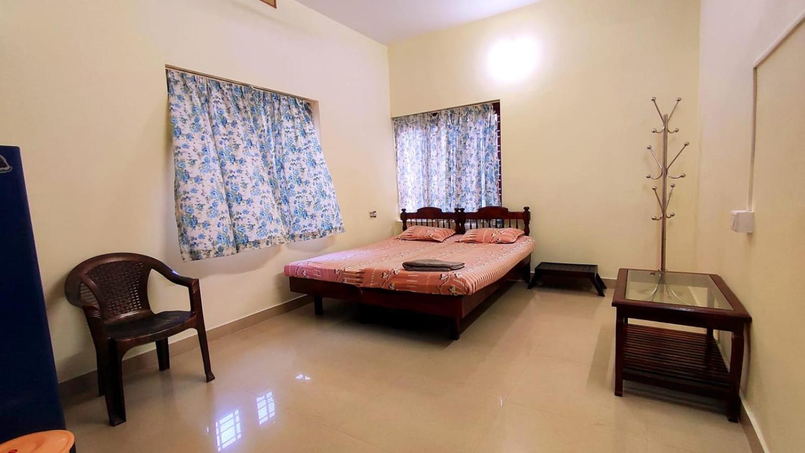 Happy Buddha Homestay Varkala Exterior photo