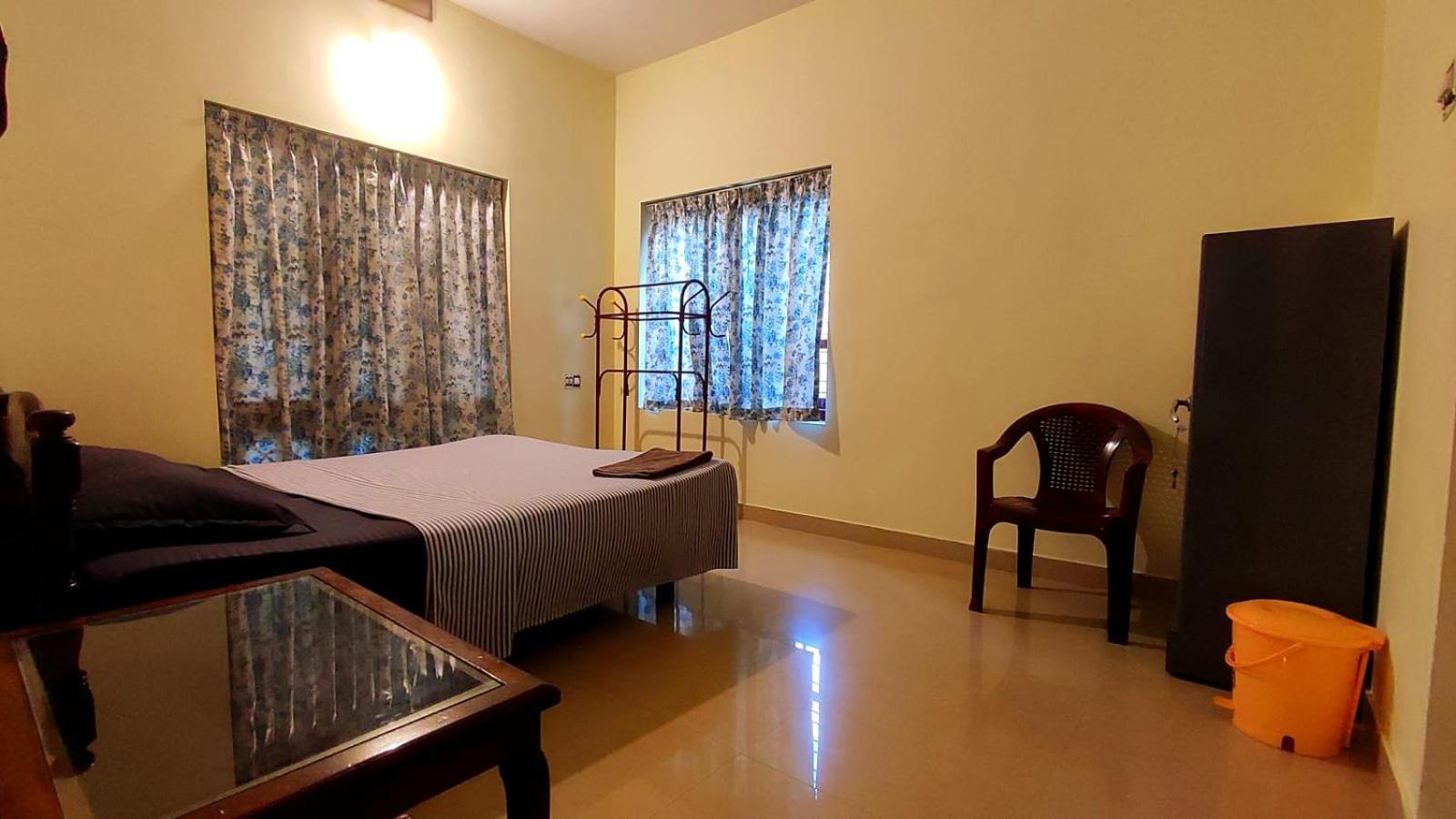 Happy Buddha Homestay Varkala Exterior photo